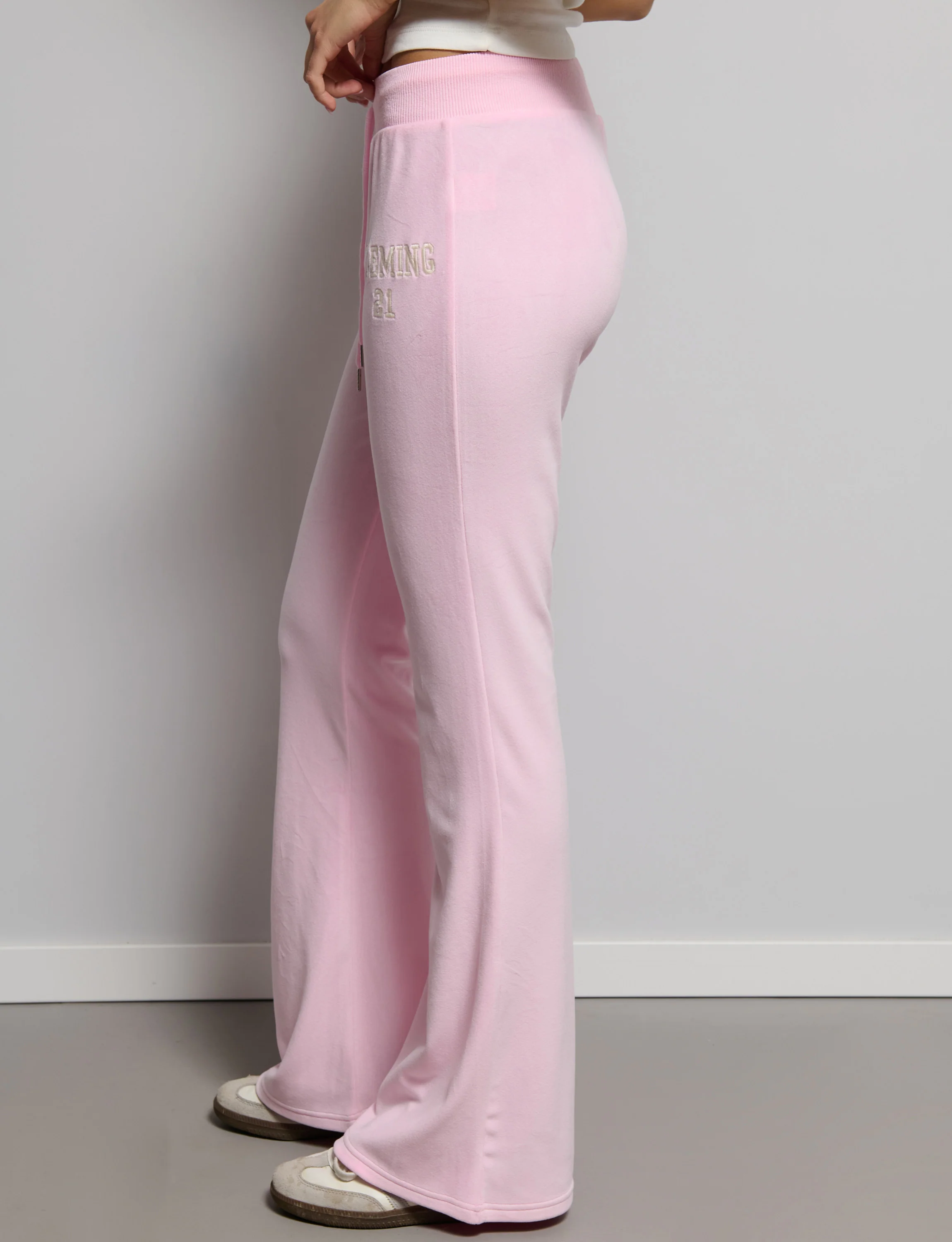 Pantalone ciniglia rosa - Image 3