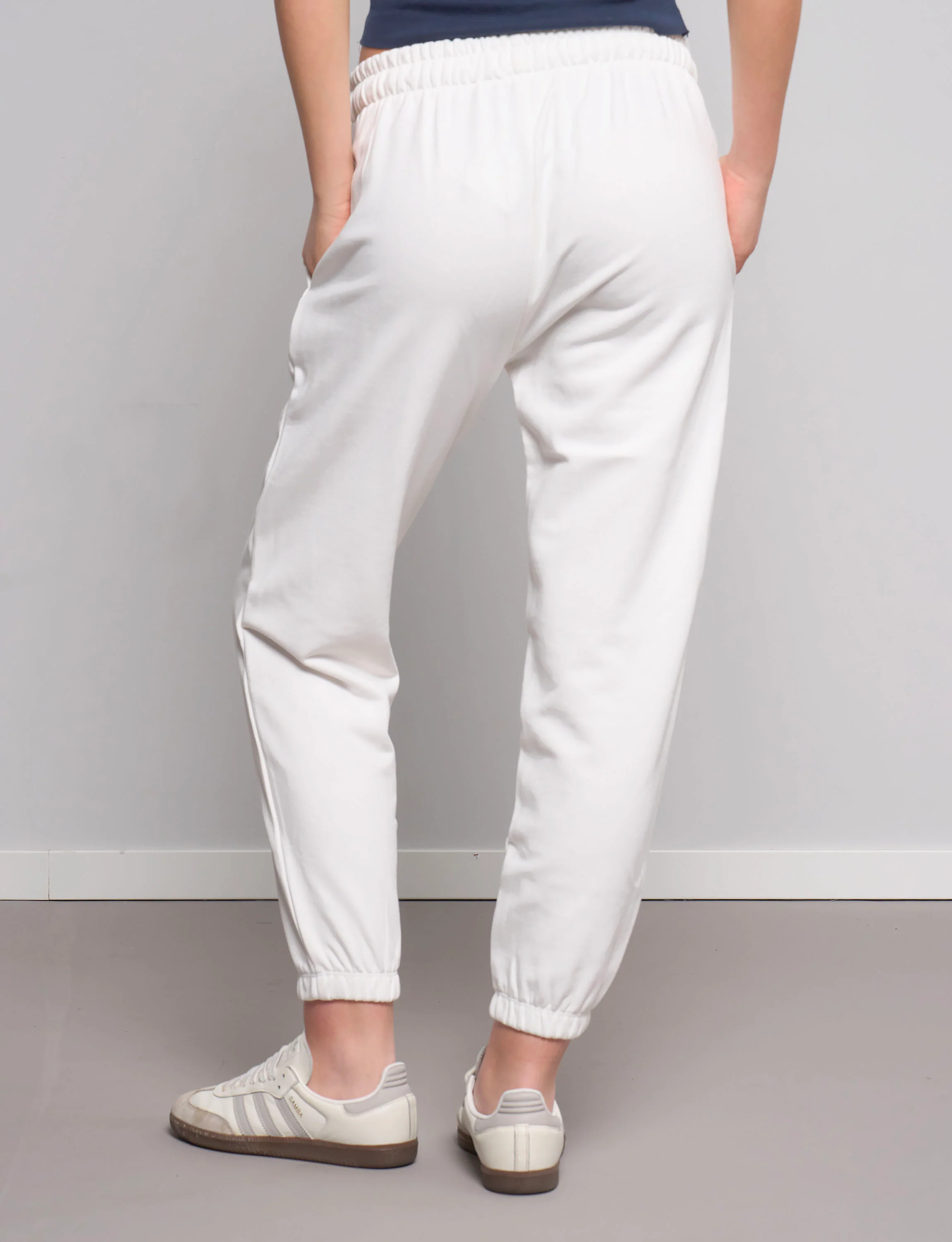 Pantalone bianco in felpa - Image 4