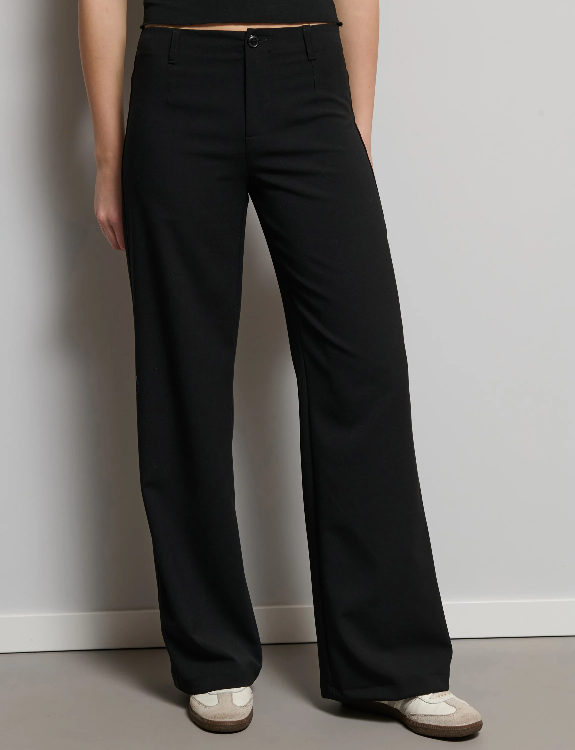 Pantalone sartoriale elegante nero - Image 2