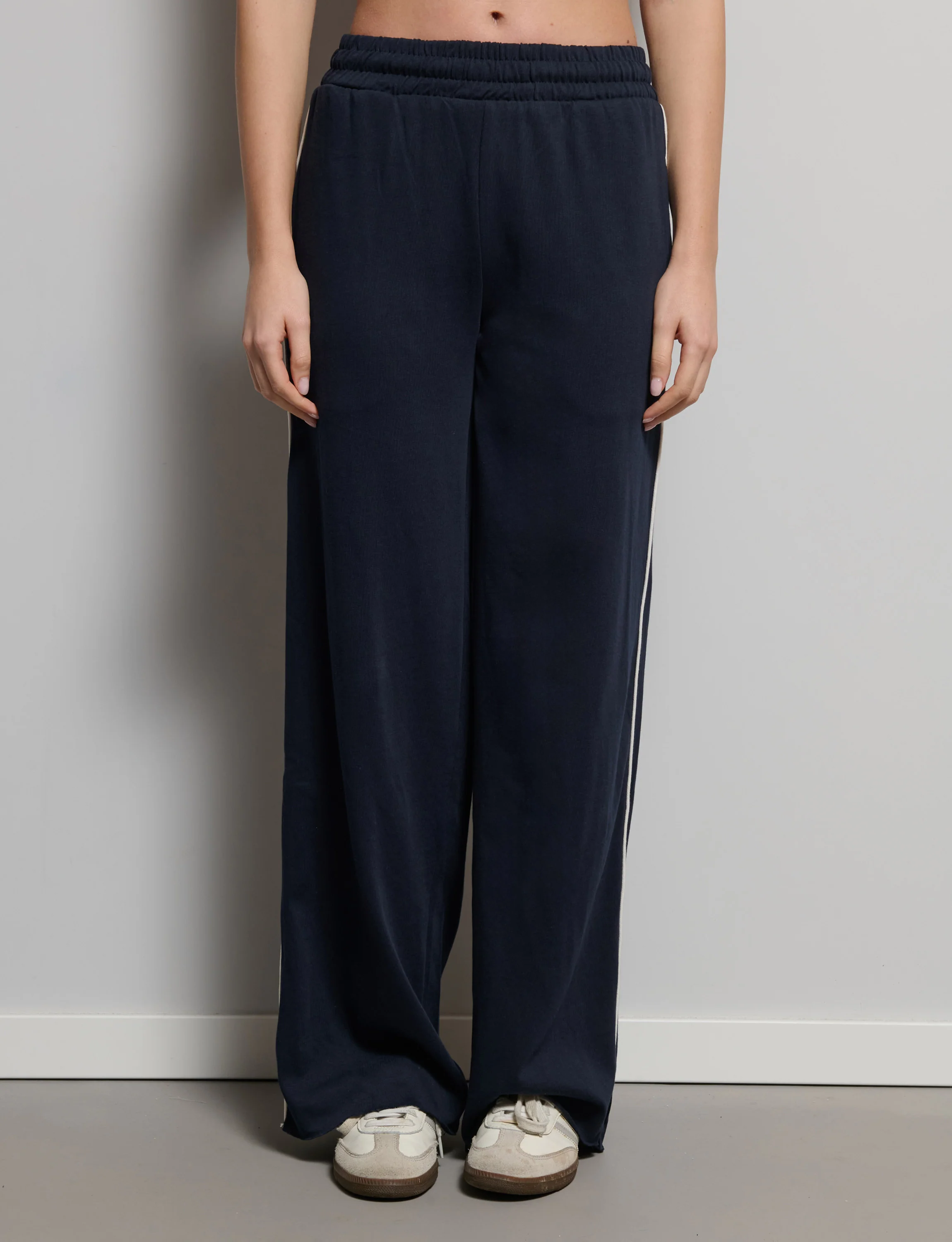 Pantalone tuta wide blu - Image 5