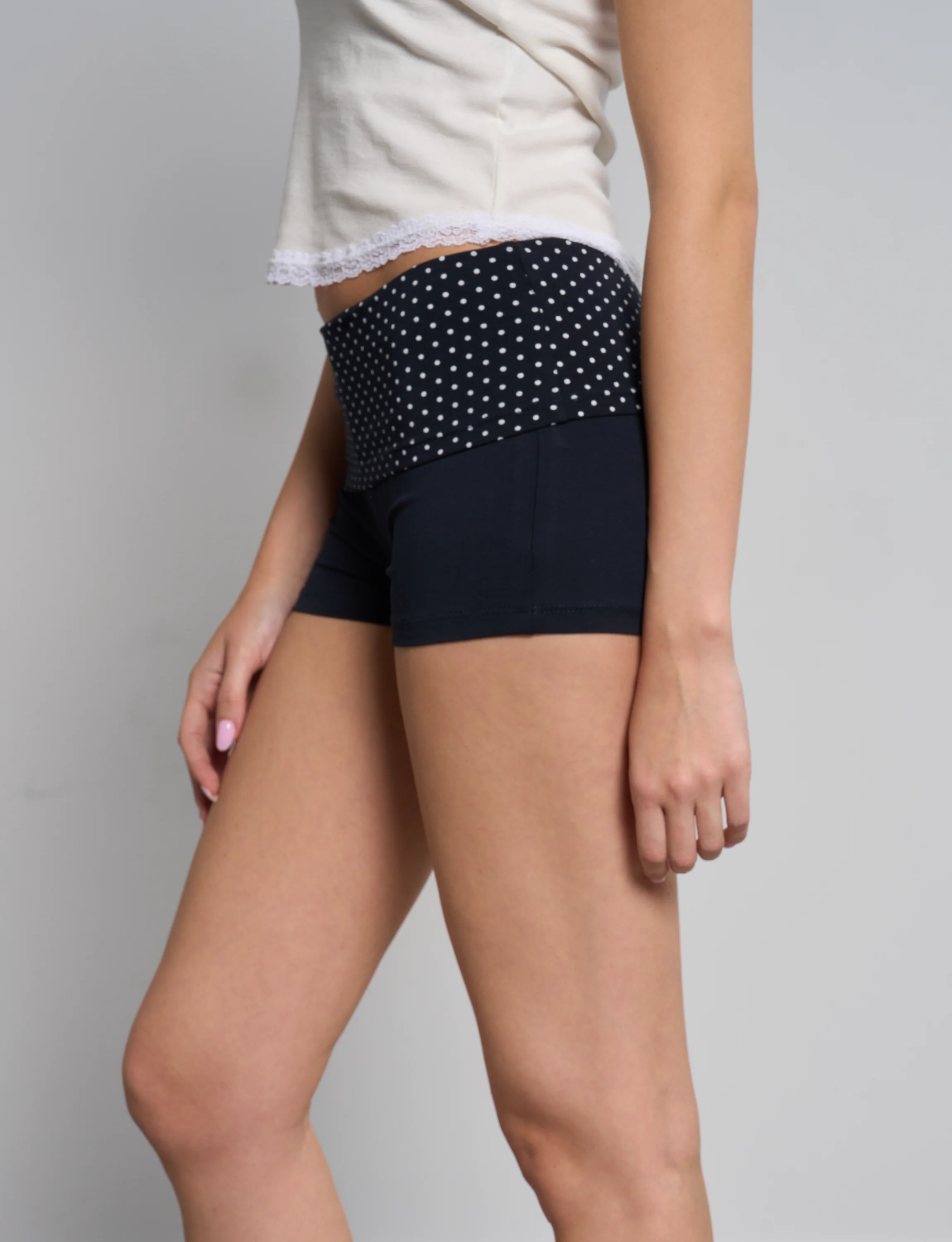 Short blu navy a pois con fascia in vita - Image 2