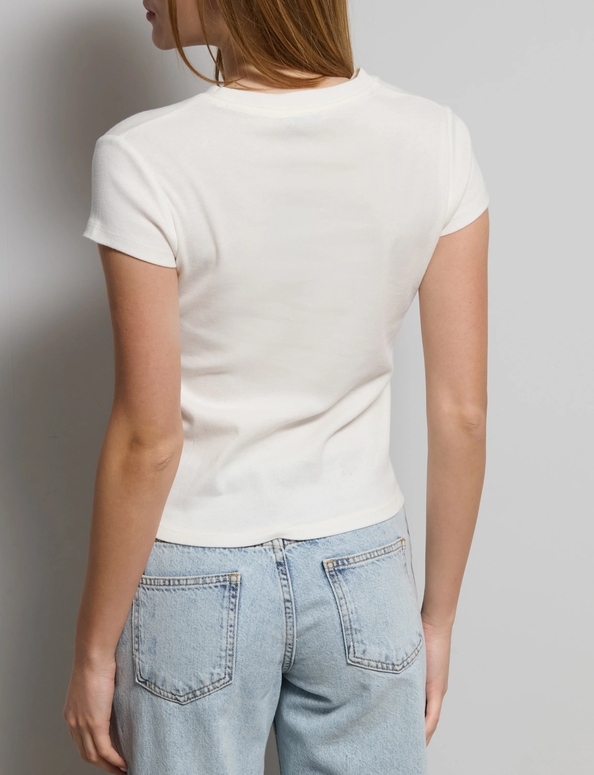 T-shirt panna con scritta "Everyone knows I am always right" - Image 4