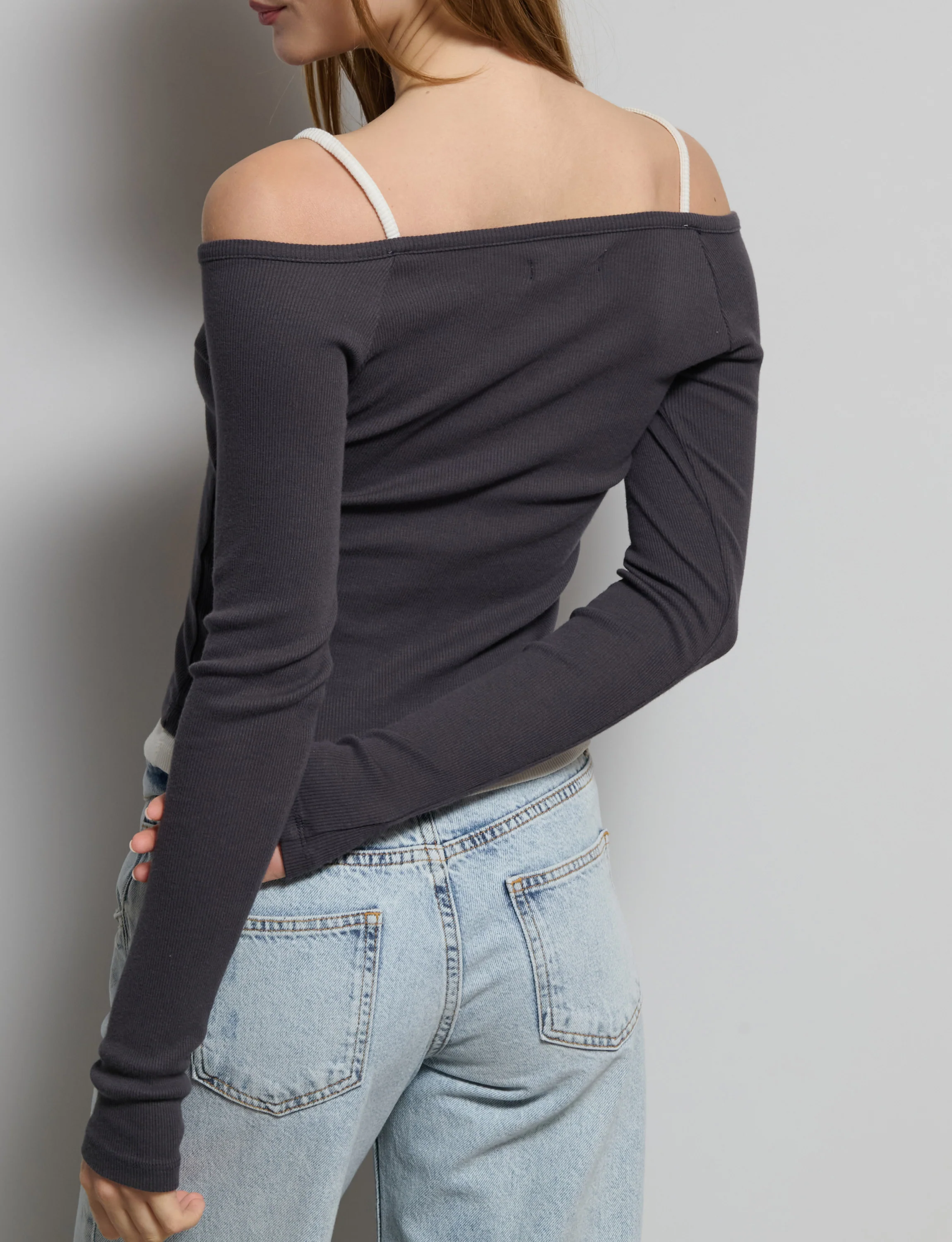 Top grigio scuro effetto double layer - Image 3